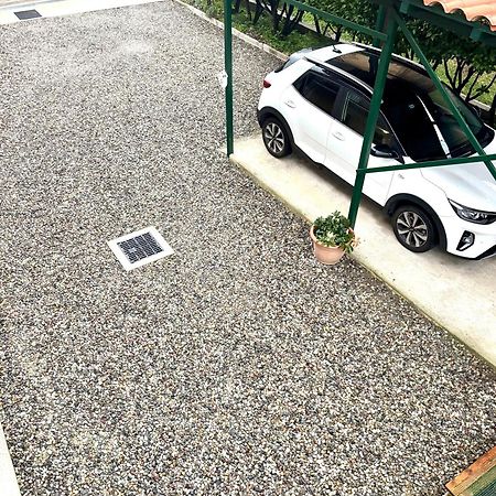 Ambroeus Apartmens Casa Spaziosa In Centro Paese Inzago Экстерьер фото
